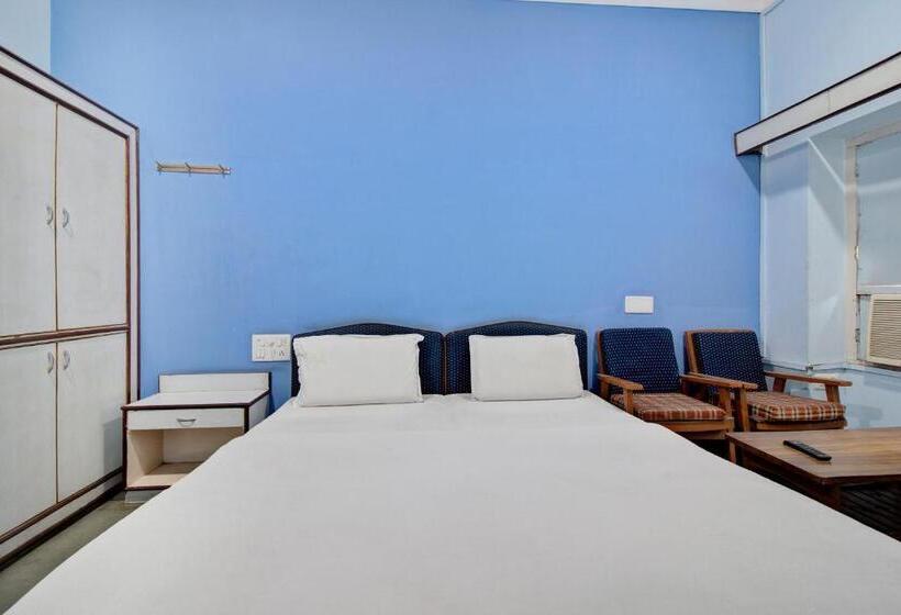 호텔 Spot On Sonika