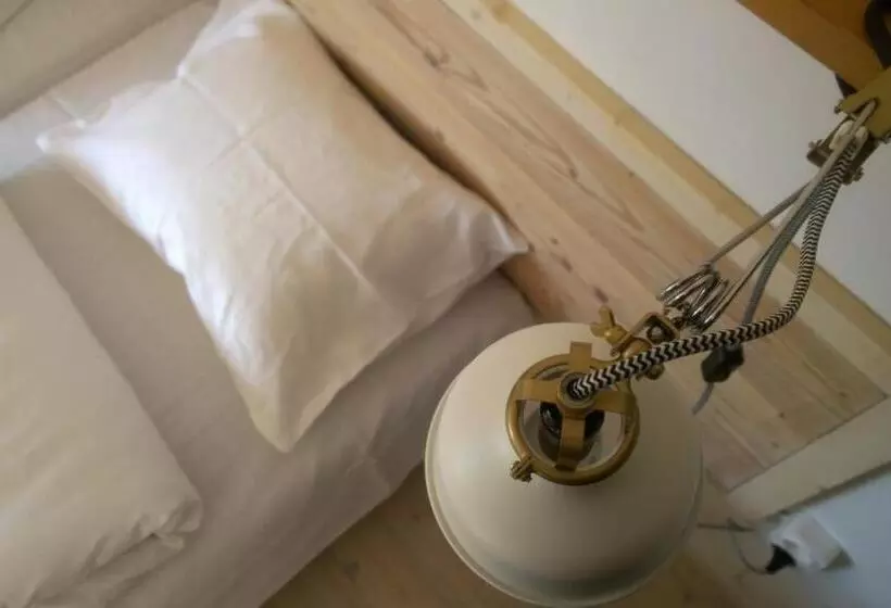 ペンション Art Residence