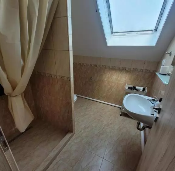 Majatalo Azta Central Apartments