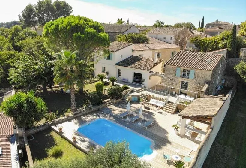 Majatalo Domaine En Pierre Avec Piscine Et Jacuzzi Au Mas Lucia