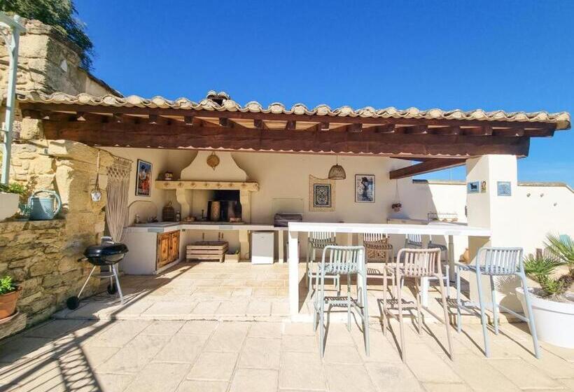 Пансион Domaine En Pierre Avec Piscine Et Jacuzzi Au Mas Lucia