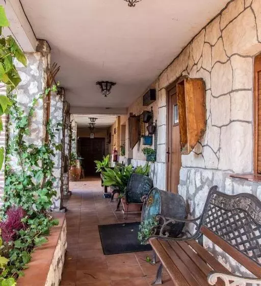 Majatalo Hostal El Ventorro