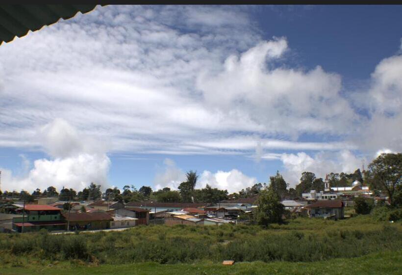 Pension Hostal Pachanuna