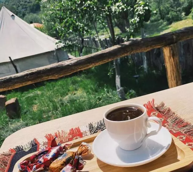 Majatalo Hovek Guest House