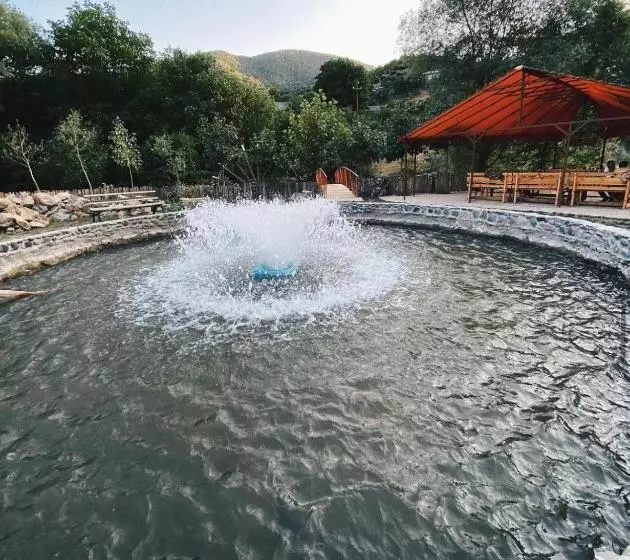 Majatalo Hovek Guest House