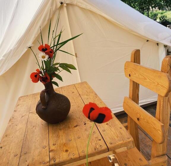 Pensão Hovek Guest House