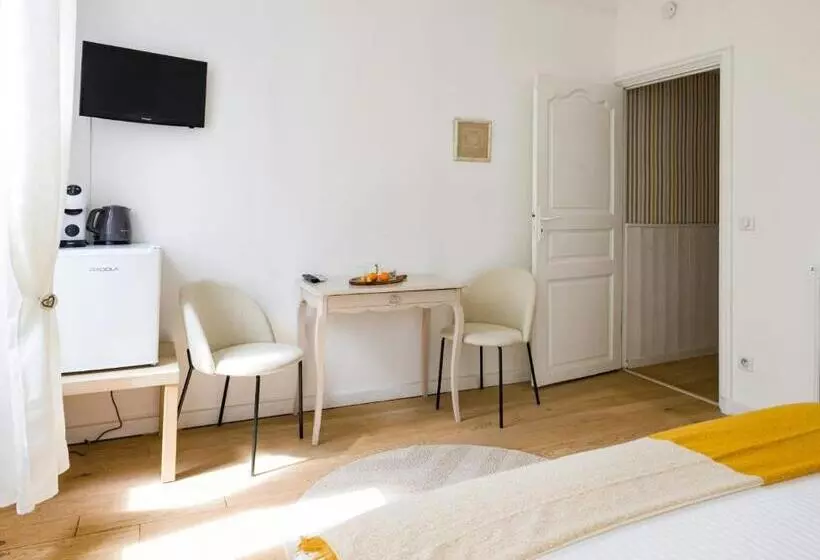 Majatalo Les Chambres De Reseau Louisanne