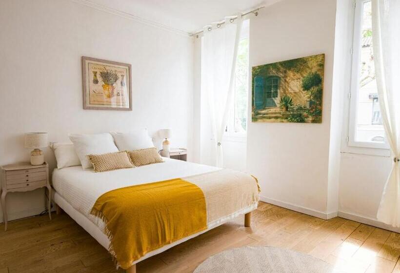 ペンション Les Chambres De Reseau Louisanne