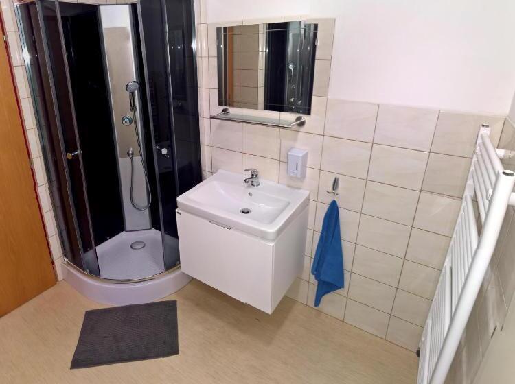 פנסיון Penzion Jezero