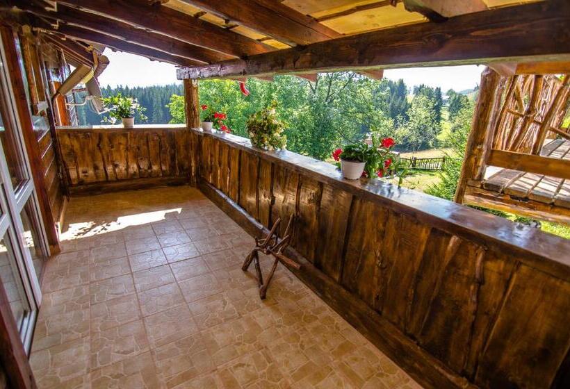 膳宿费 Plai Cu Dor Fundata