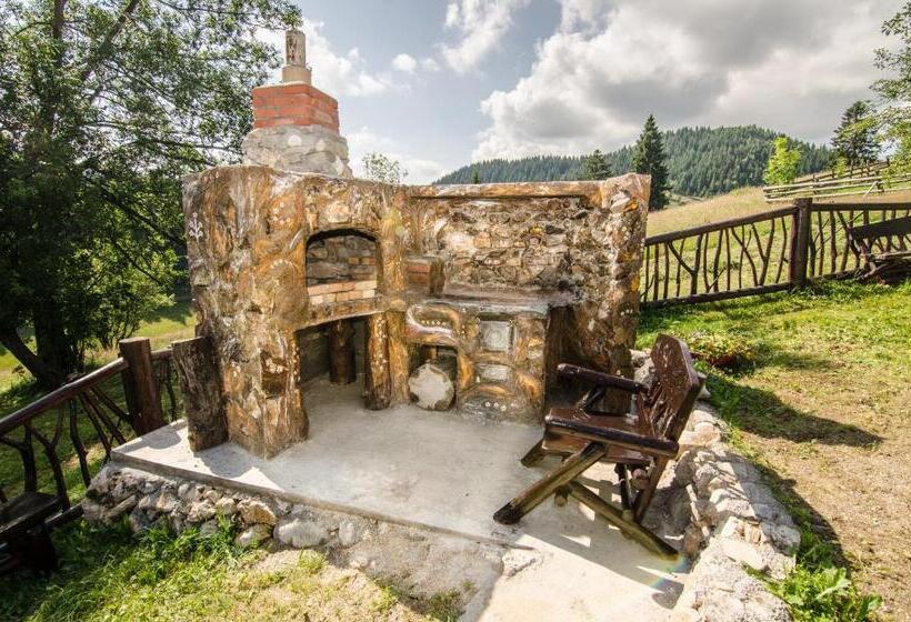 膳宿费 Plai Cu Dor Fundata