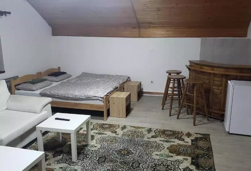 پانسیون Privatni Smještaj Mm