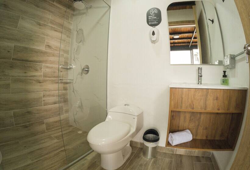 بنسيون Viajero Guatapé Hostel & Lake Club