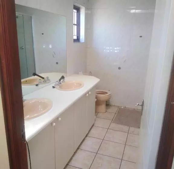 M Place B&b