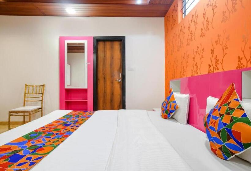 Fabhotel Dream Paradise