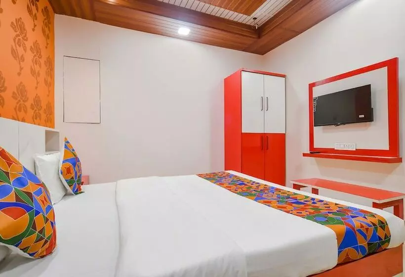 Fabhotel Dream Paradise