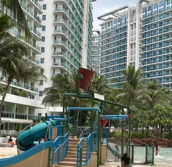 هتل Azure Staycation Place