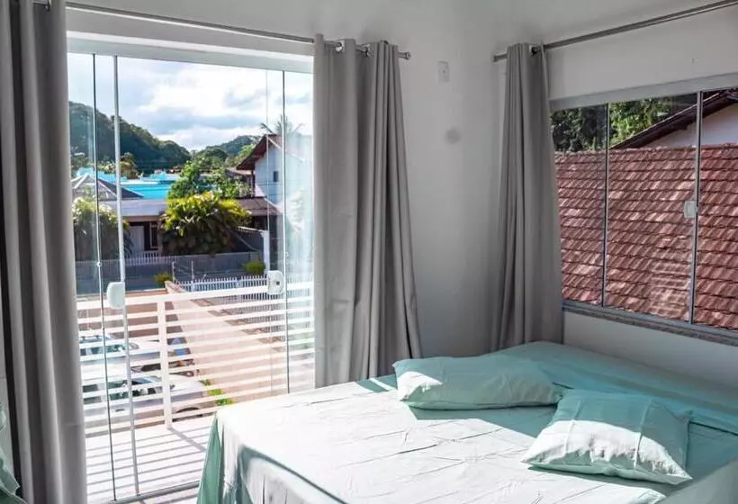 Hotelli Br 101 Confort Suítes Joinville