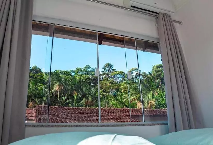 Hotelli Br 101 Confort Suítes Joinville