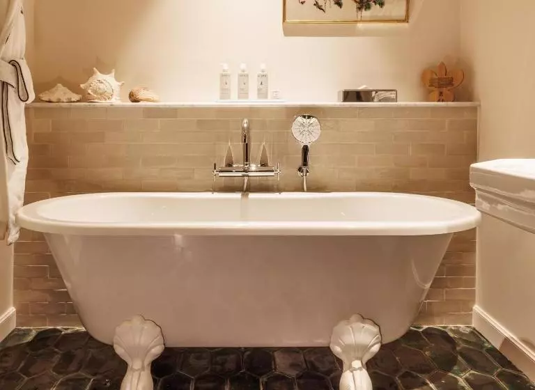 Hotelli Domaine De Locguénolé & Spa   Relais & Chateaux