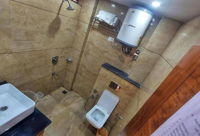 בית מלון כפרי India House