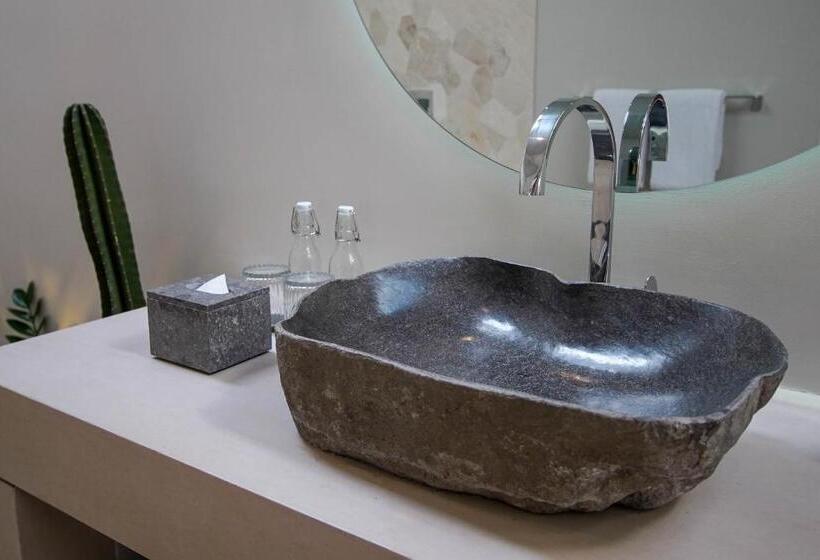 فندق Kalia Bingin   Adult Only