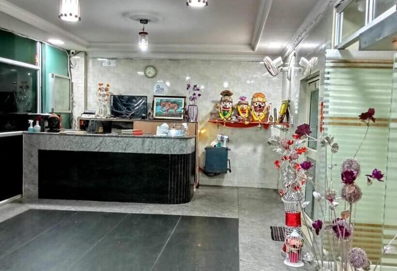 Star Inn Sea View Hotel Lift Facilities  Excellent Choice Of Travellers  Best Seller By Morservice