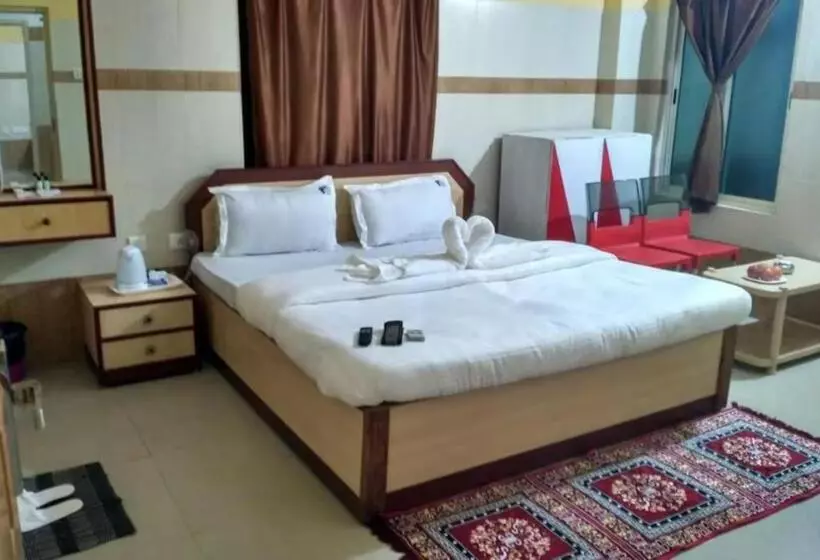 Star Inn Sea View Hotel Lift Facilities  Excellent Choice Of Travellers  Best Seller By Morservice