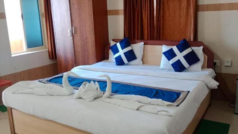 Star Inn Sea View Hotel Lift Facilities  Excellent Choice Of Travellers  Best Seller By Morservice