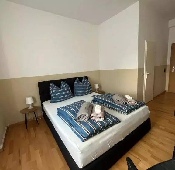 Majatalo Doppelzimmer Mit Bad 9