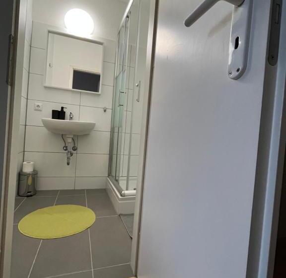 펜션 Doppelzimmer Mit Bad 9