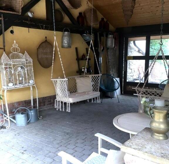 Пансион Bio Kastanienhof Erfurt   Appartements Und Ayurvedische Jurten