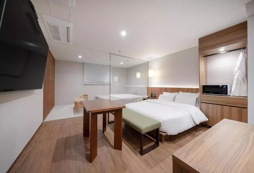 Simjak Hotel By Aank