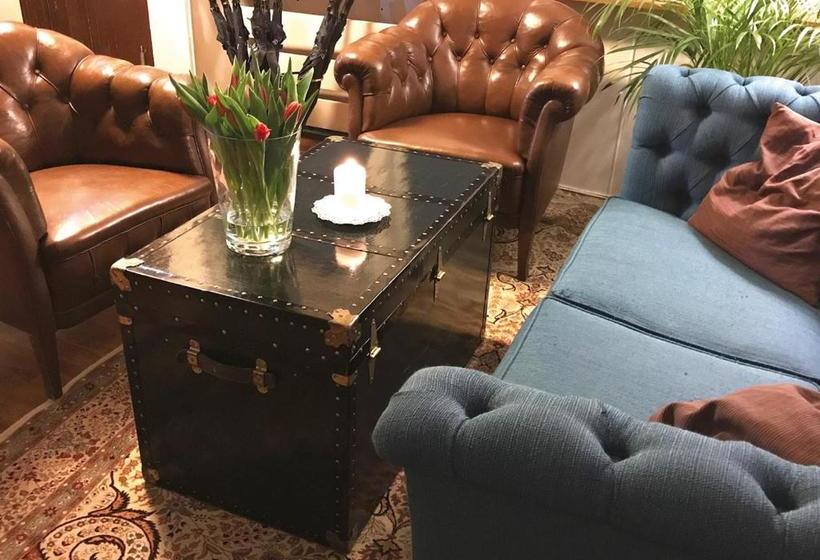 هاستل Selmas Hytt Och Salong