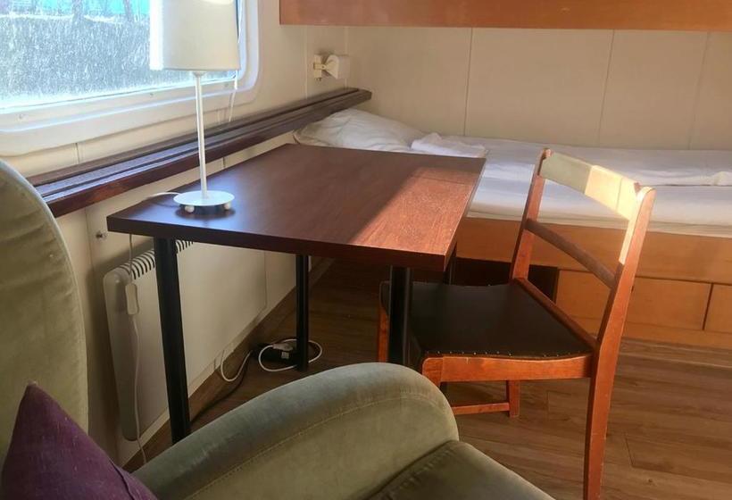 هاستل Selmas Hytt Och Salong