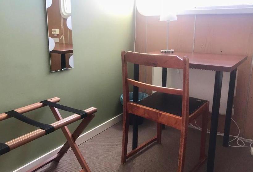 هاستل Selmas Hytt Och Salong