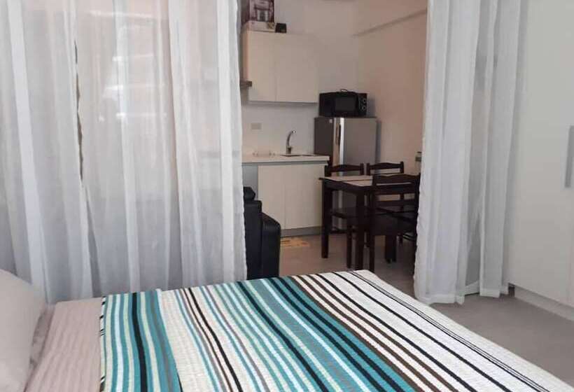 Azure Beach Club Paris Hilton