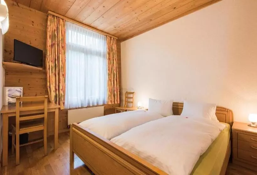 Aamiaismajoitus (B&B) Alpenrose Beim Ballenberg