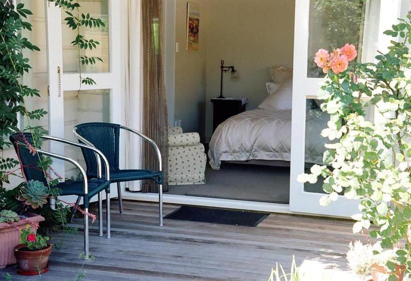 住宿加早餐  Anglesea Inn