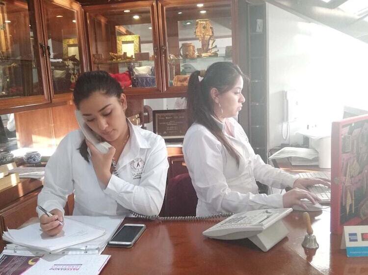 Bed and Breakfast La Aurora Hotel Like Home