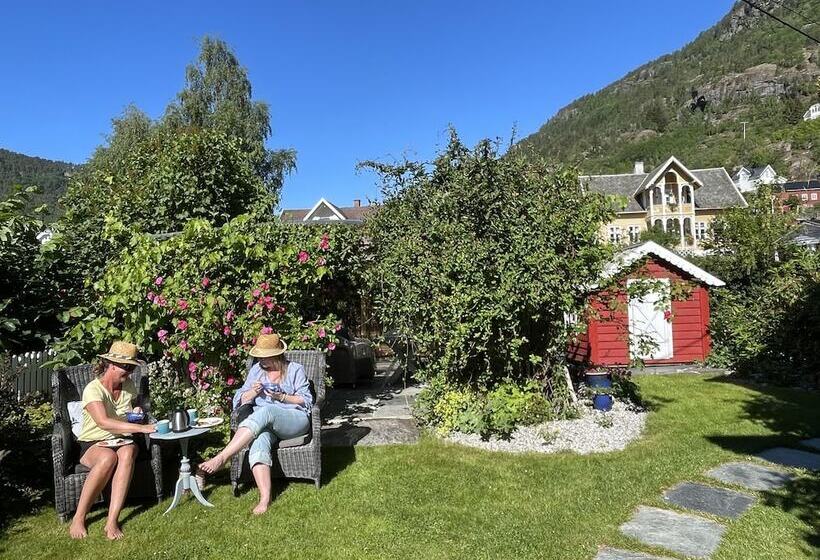 צימר Villa Solvorn