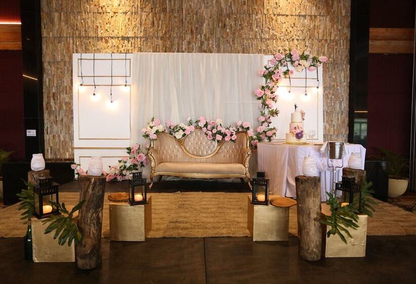 בית מלון כפרי Alta D Tagaytay