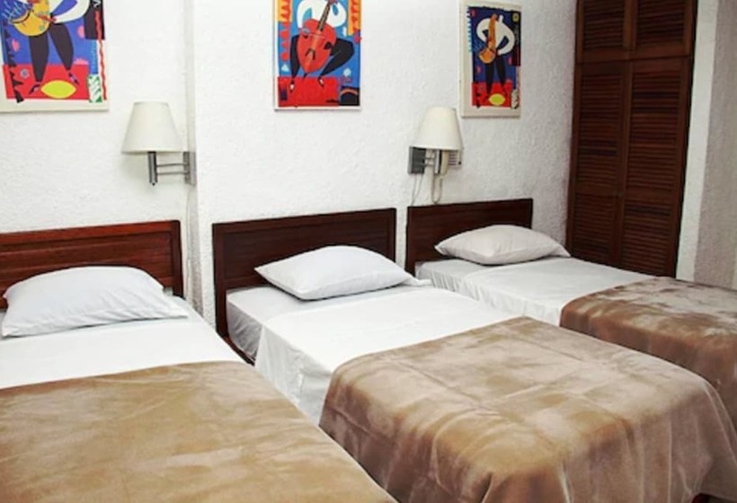 호텔 California Panama