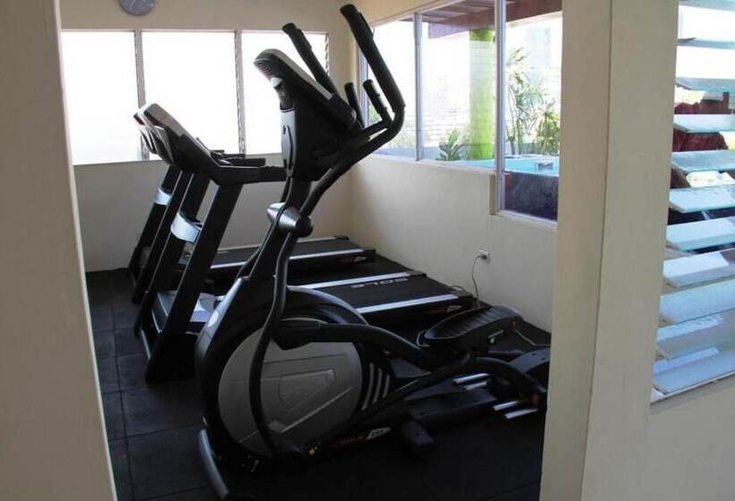 호텔 California Panama