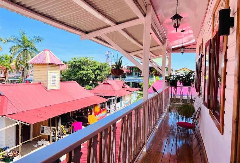 فندق Casa Le Parc   Main Street