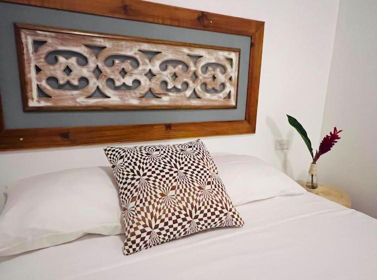 فندق Casa Le Parc   Main Street