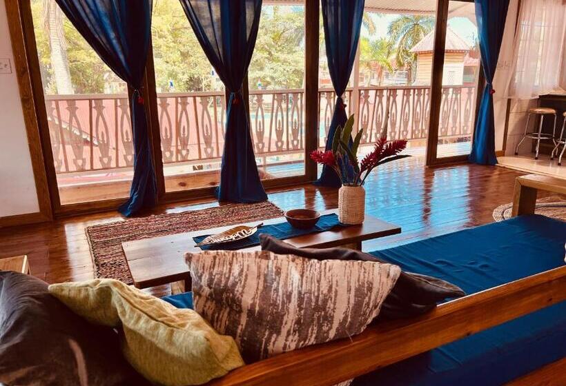 فندق Casa Le Parc   Main Street