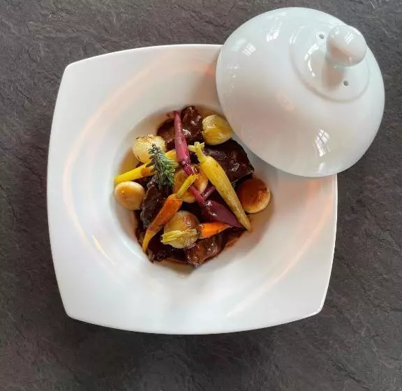 ホテル Le Mont Vully Hôtel Restaurant