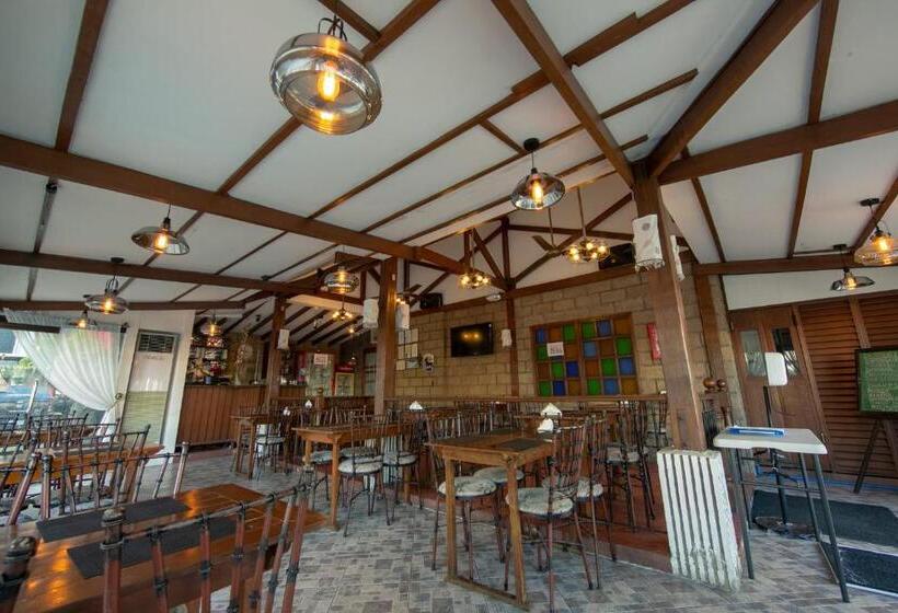 בית מלון כפרי Rosvenil