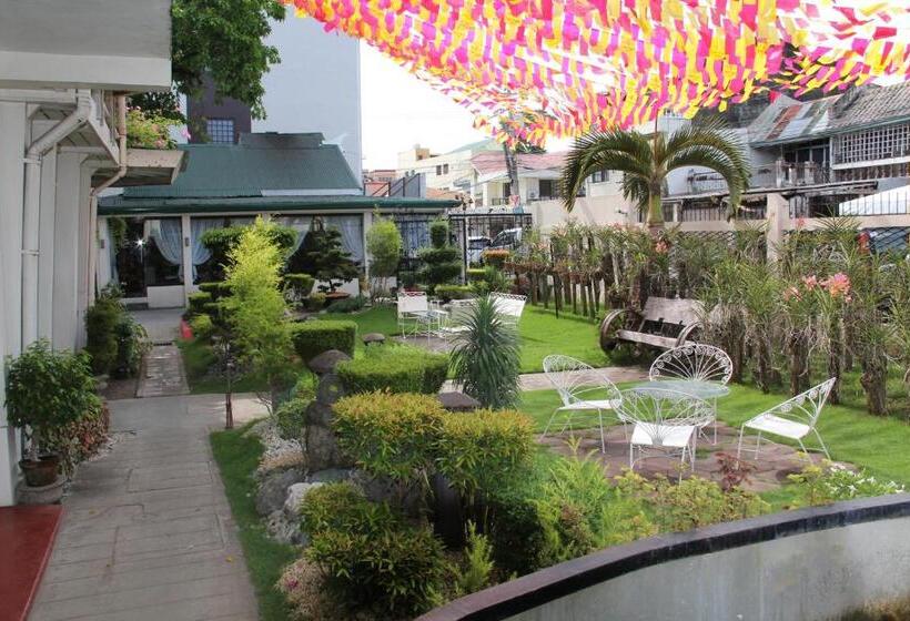 בית מלון כפרי Rosvenil